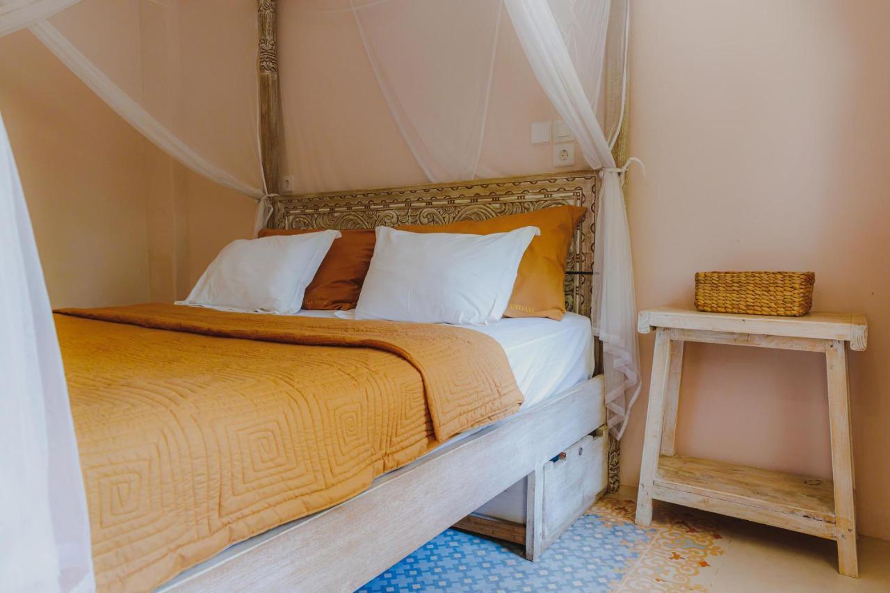 Isla Indah Retreat Boutique Hotel Lembongan Exterior photo