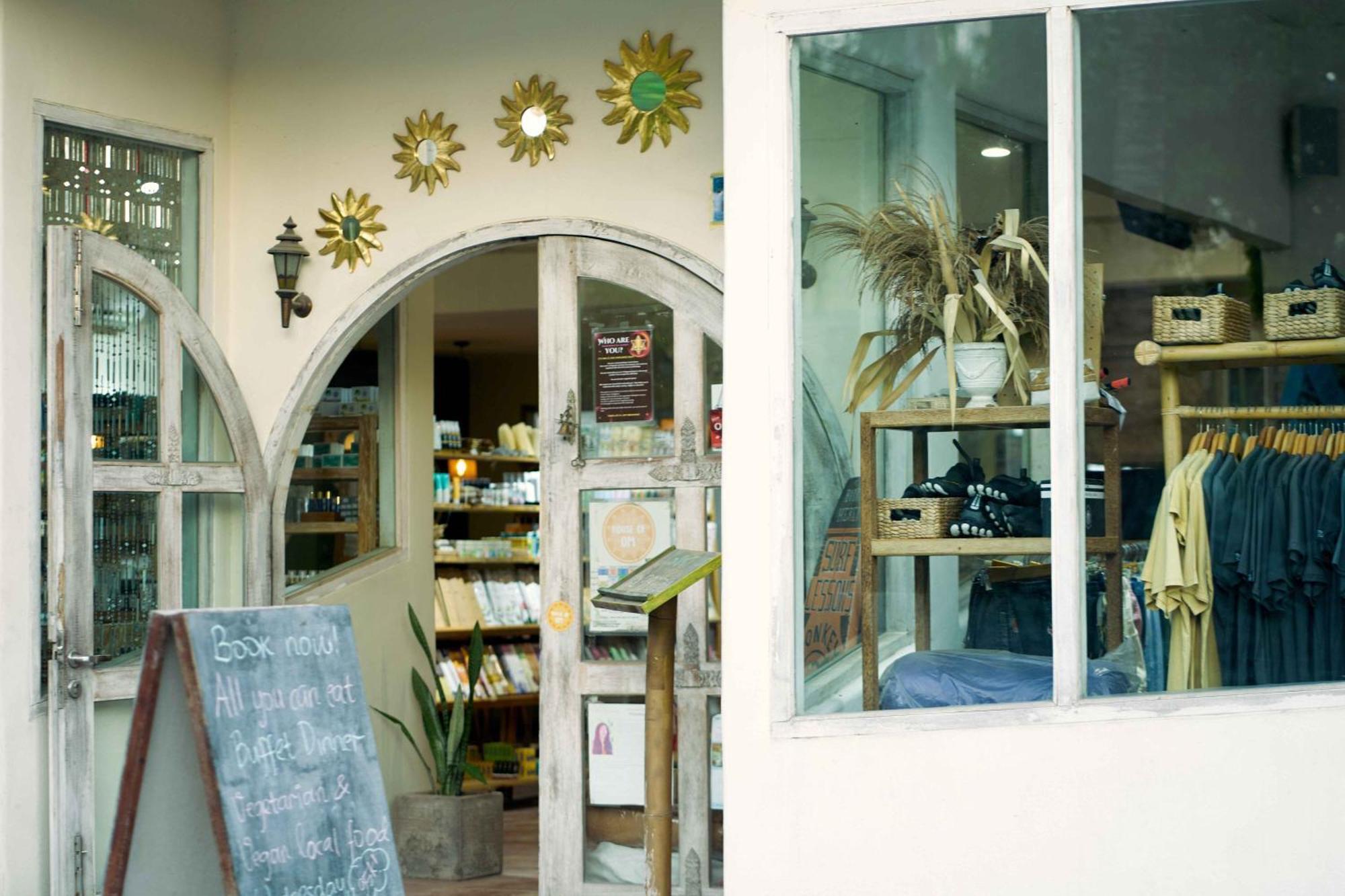 Isla Indah Retreat Boutique Hotel Lembongan Exterior photo