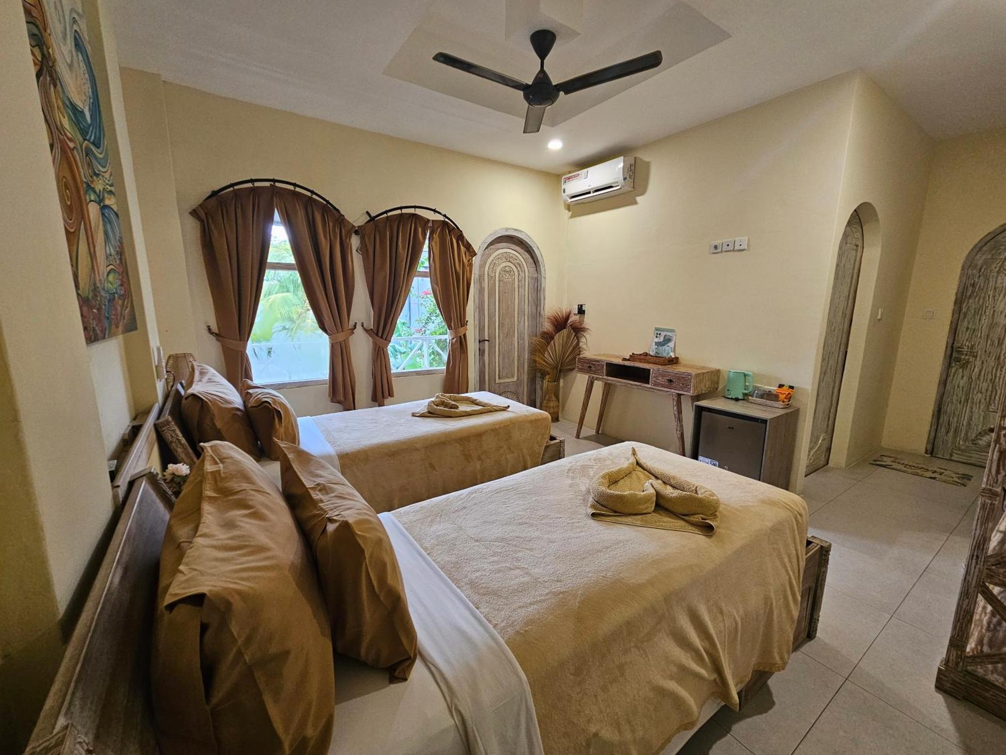 Isla Indah Retreat Boutique Hotel Lembongan Exterior photo